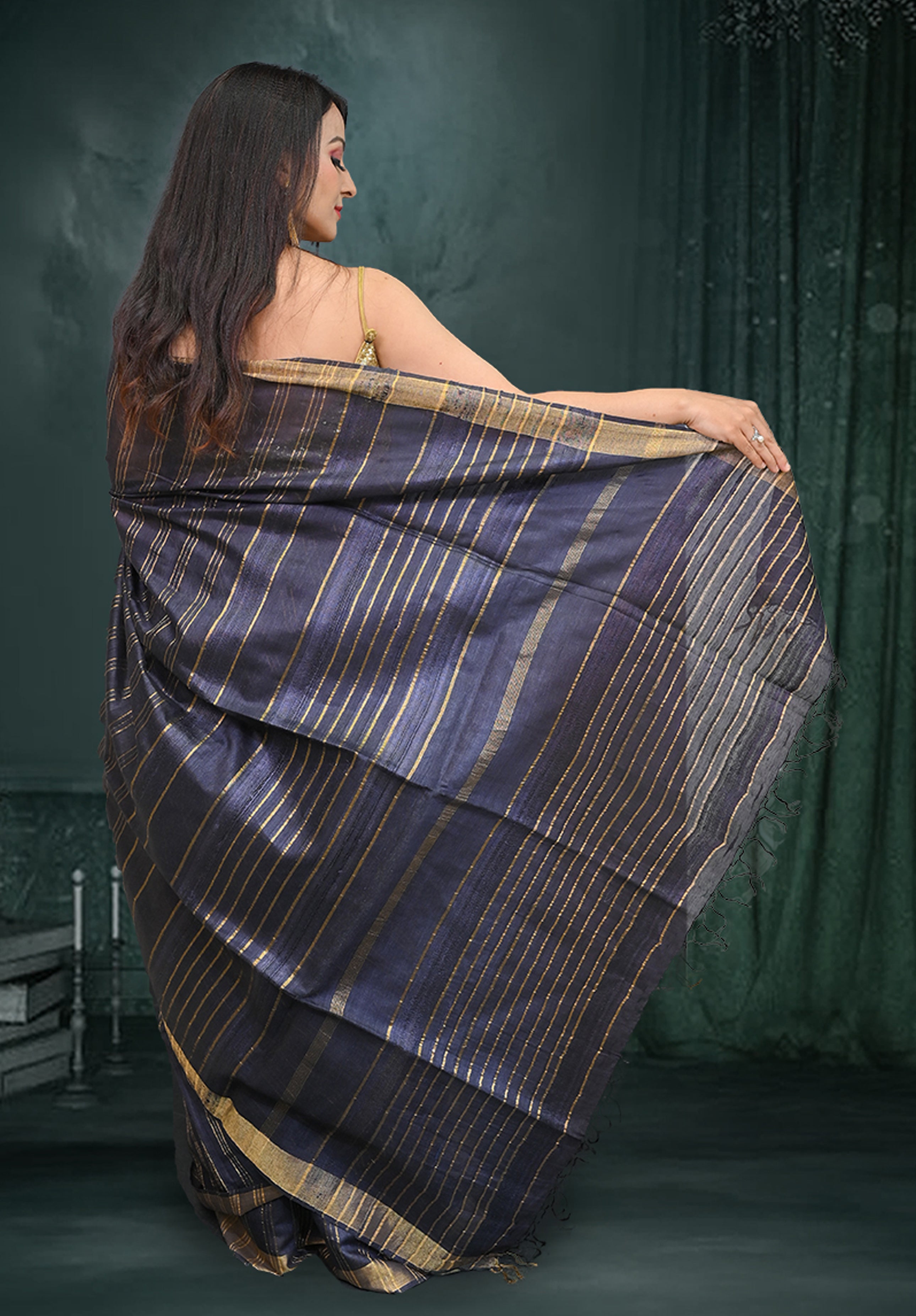 Pure silk Saree With Blouse Piece – Dark Blue