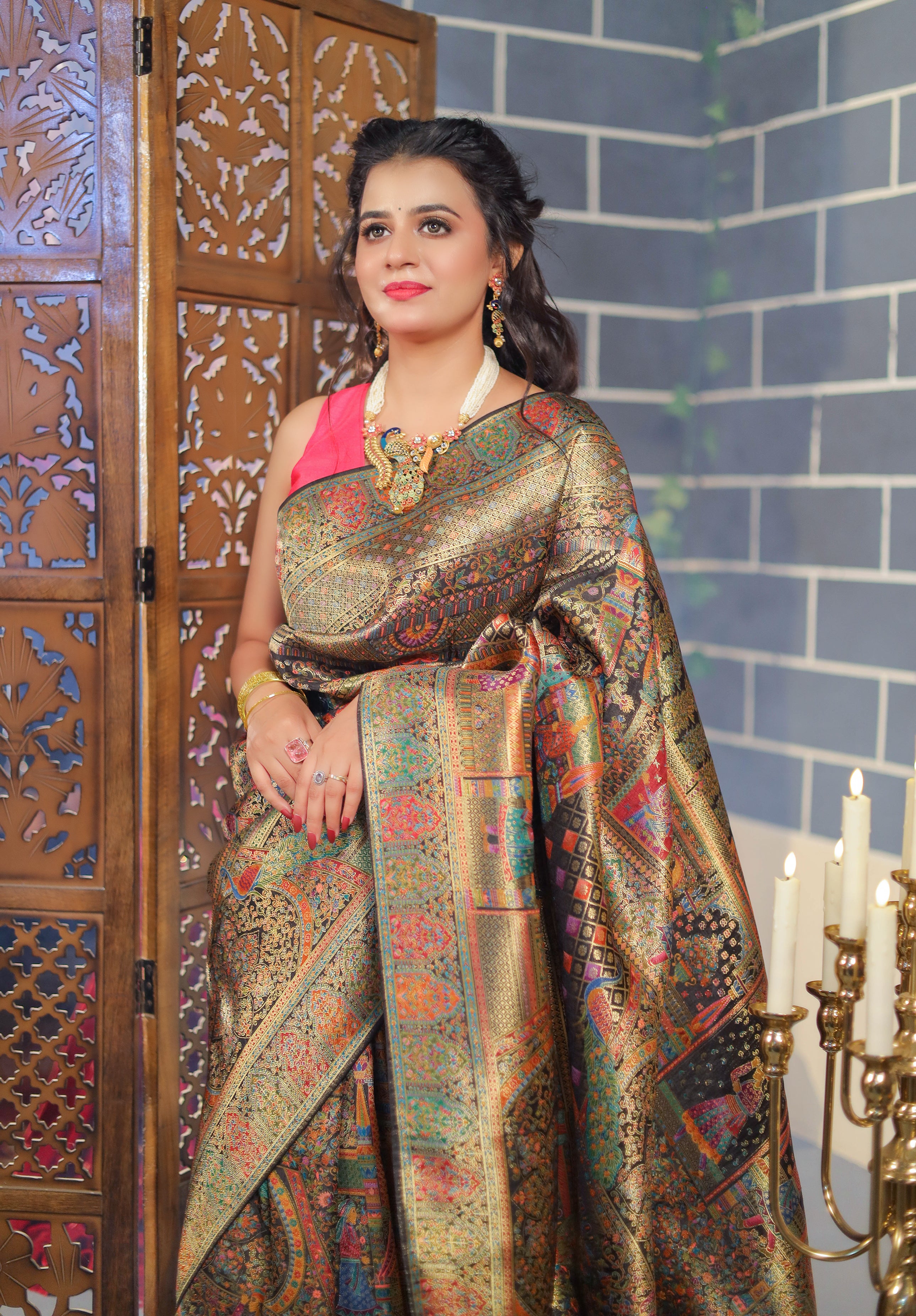 Women's Woven Design Kashida Work Saree With Blouse Piece