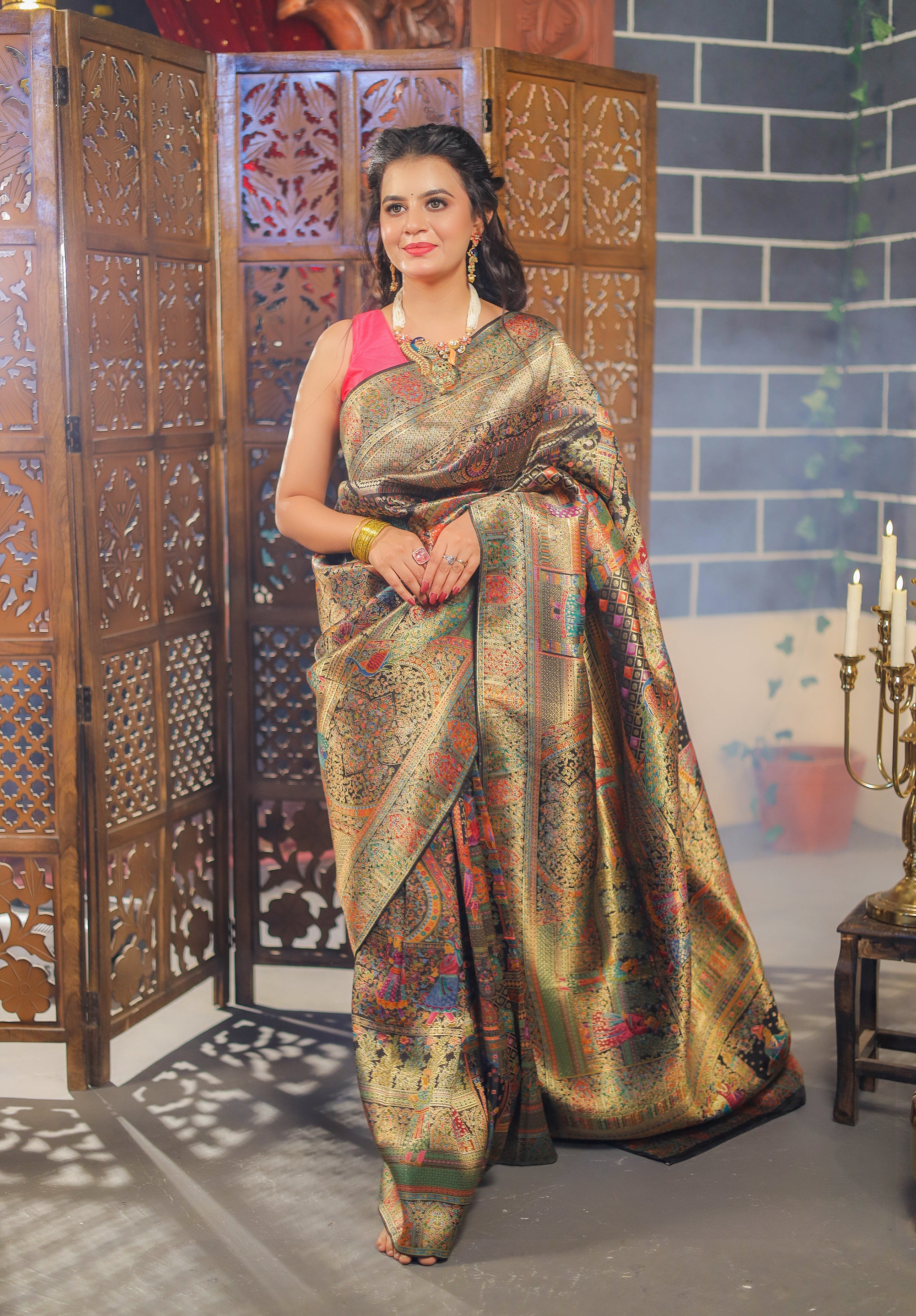 Women's Woven Design Kashida Work Saree With Blouse Piece