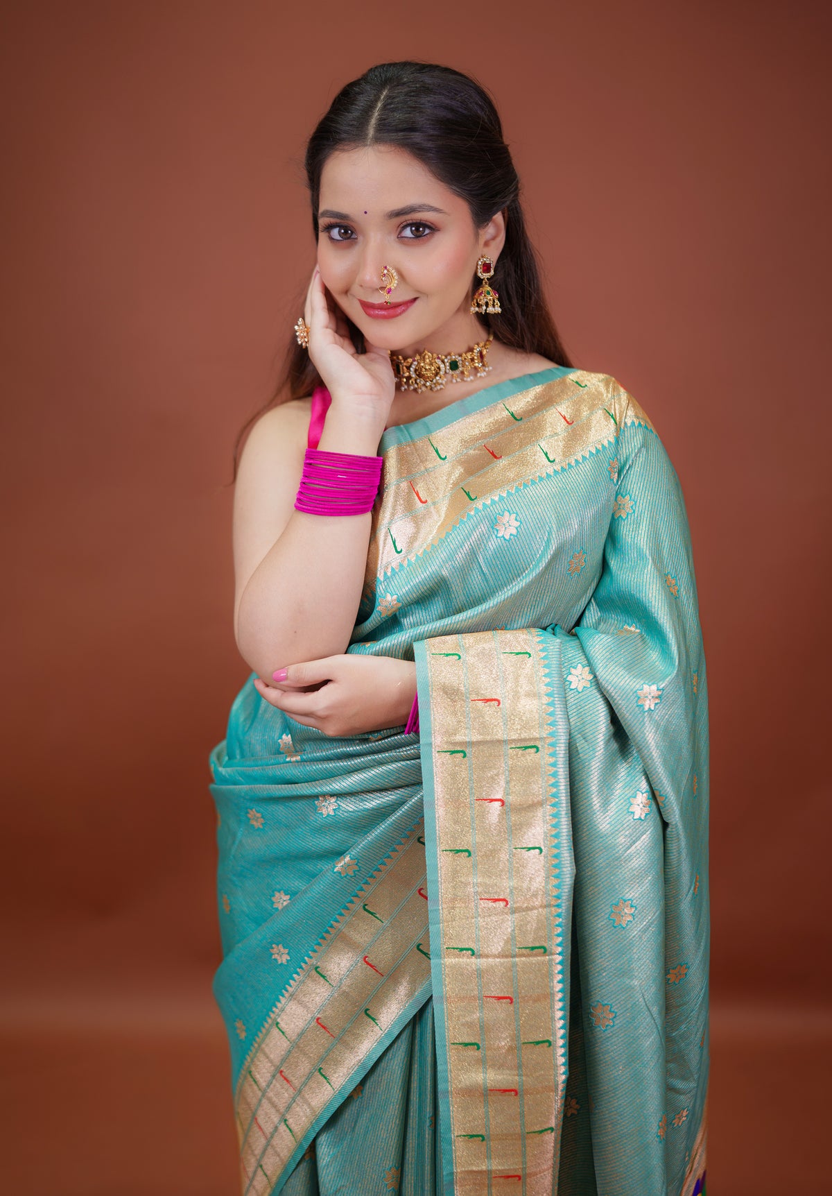 Women's Woven Design Pure tissue Paithani Saree With Blouse Piece