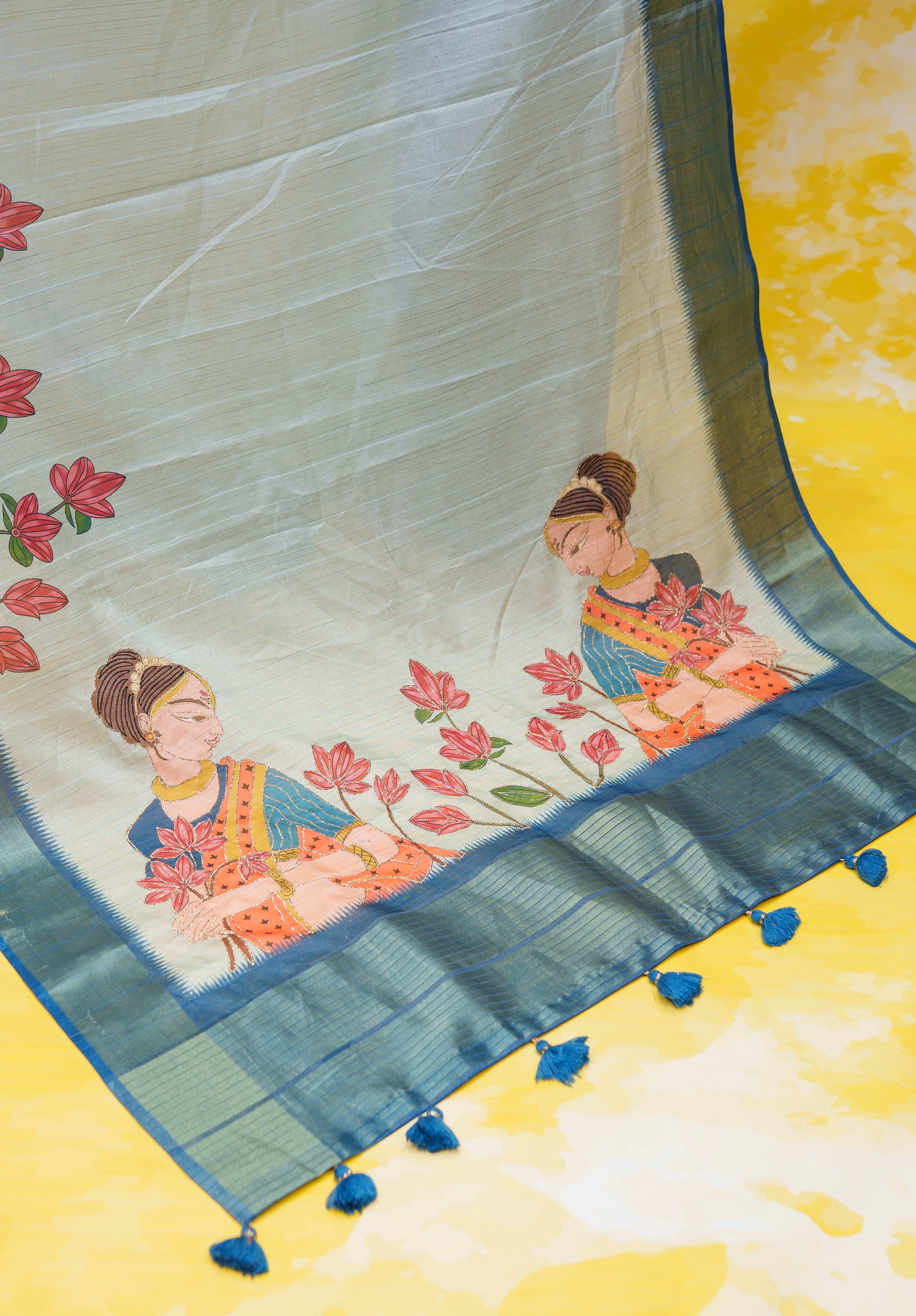 Women's Woven Fancy silk Saree With Blouse Piece