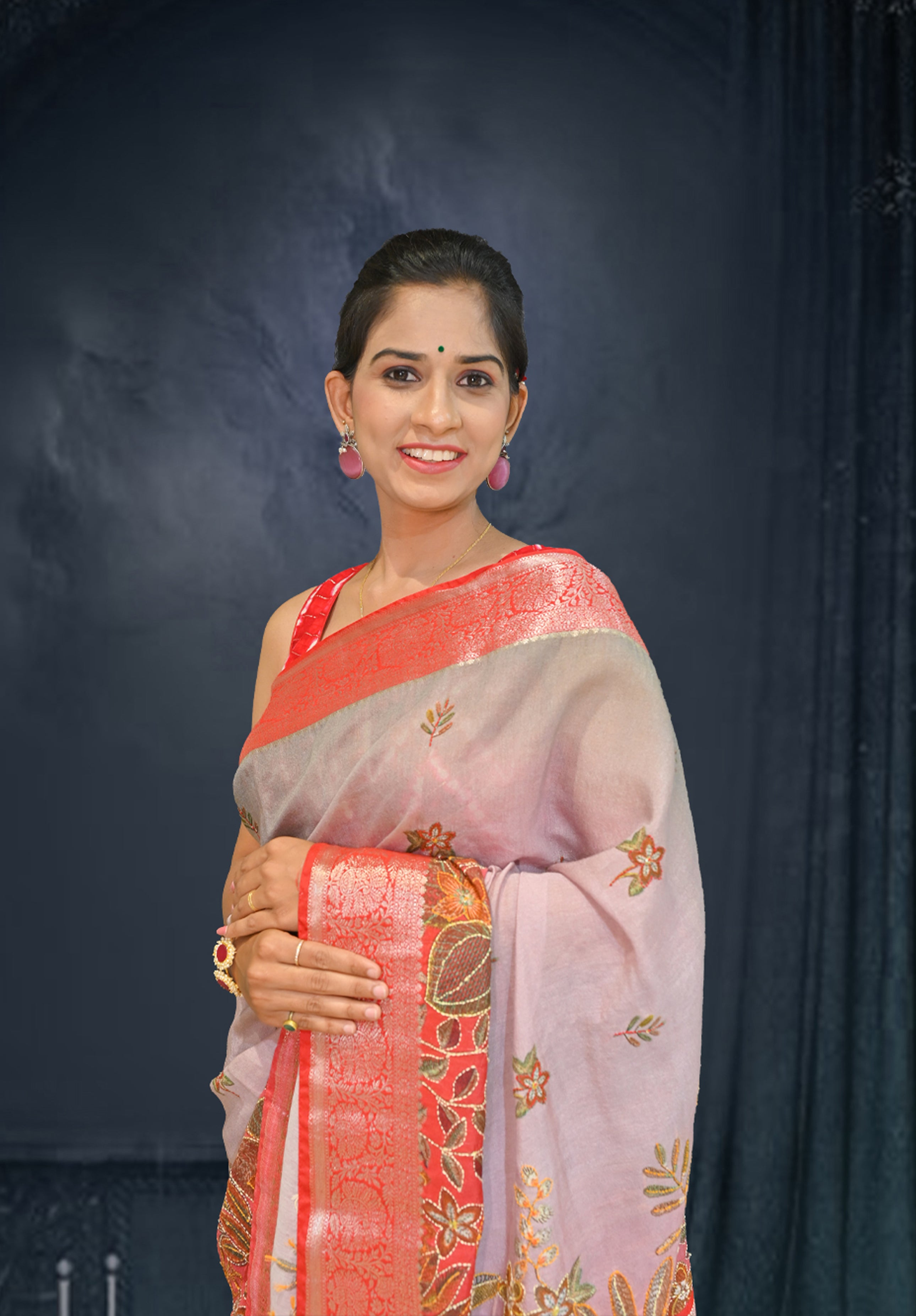 Pure Kantha stich Saree With Blouse Piece – Gray