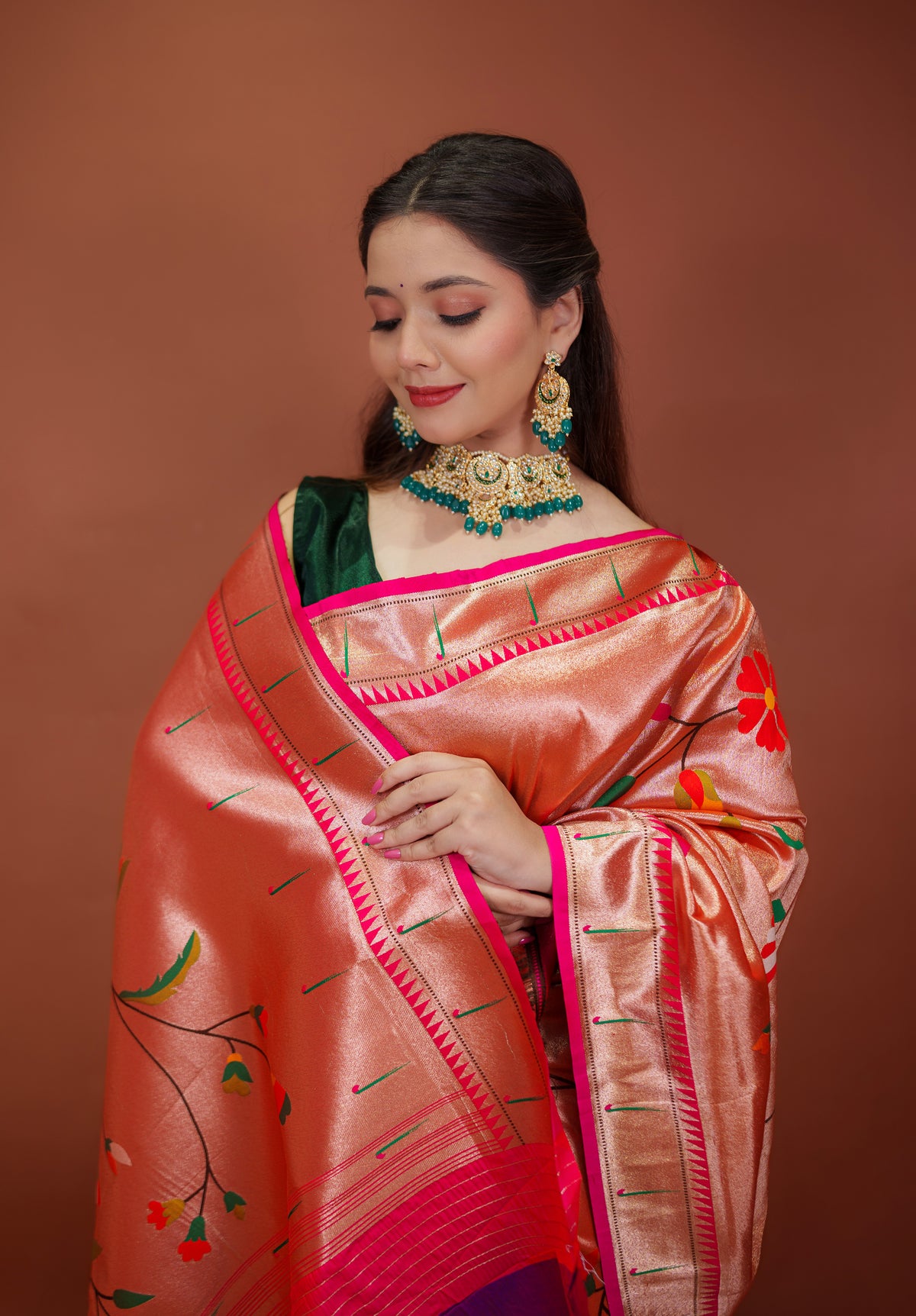 Women's Woven Design Pure silk Paithani Saree With Blouse Piece