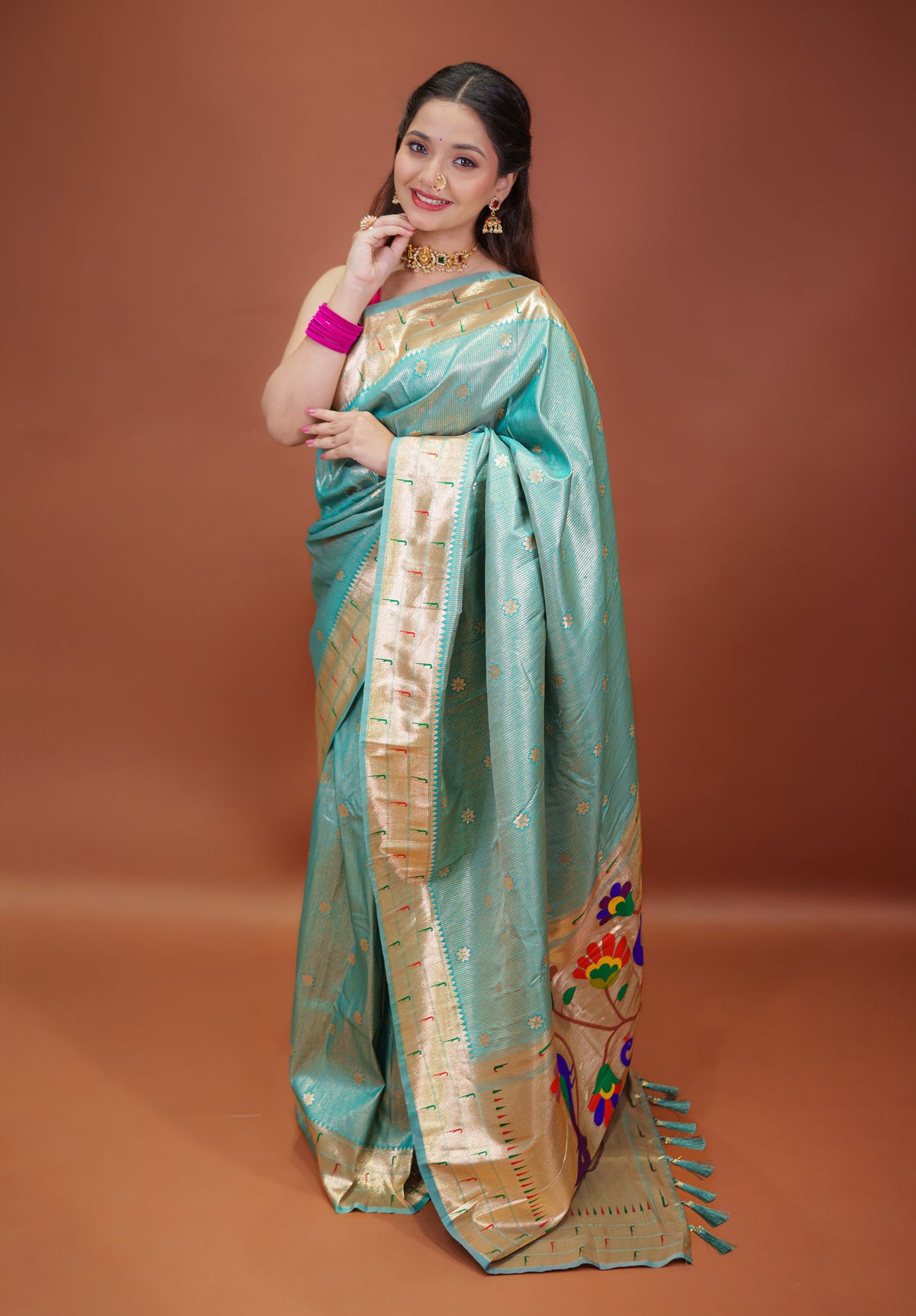 Women's Woven Design Pure tissue Paithani Saree With Blouse Piece