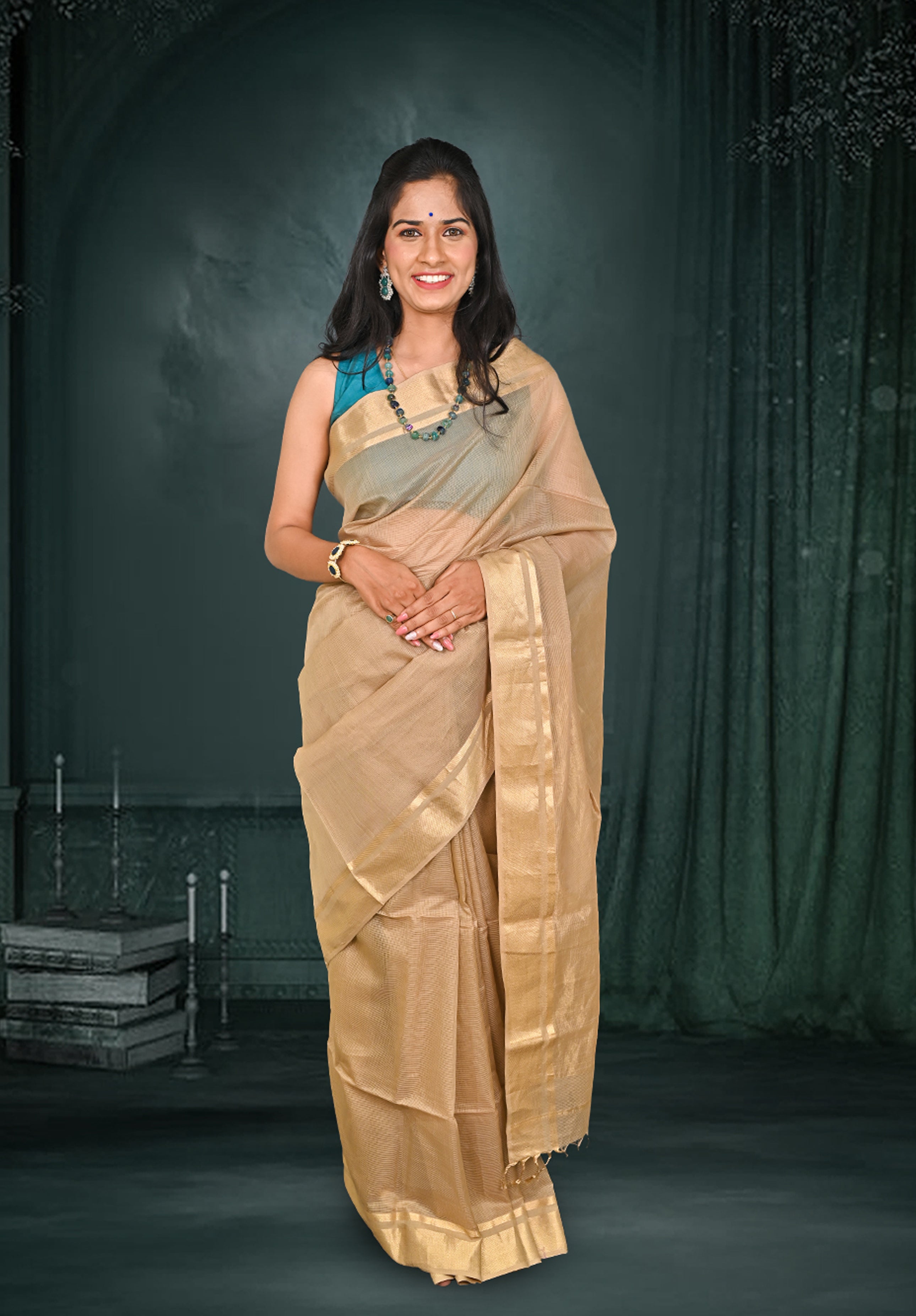 Pure Maheshwari Saree With Blouse Piece – Fawn
