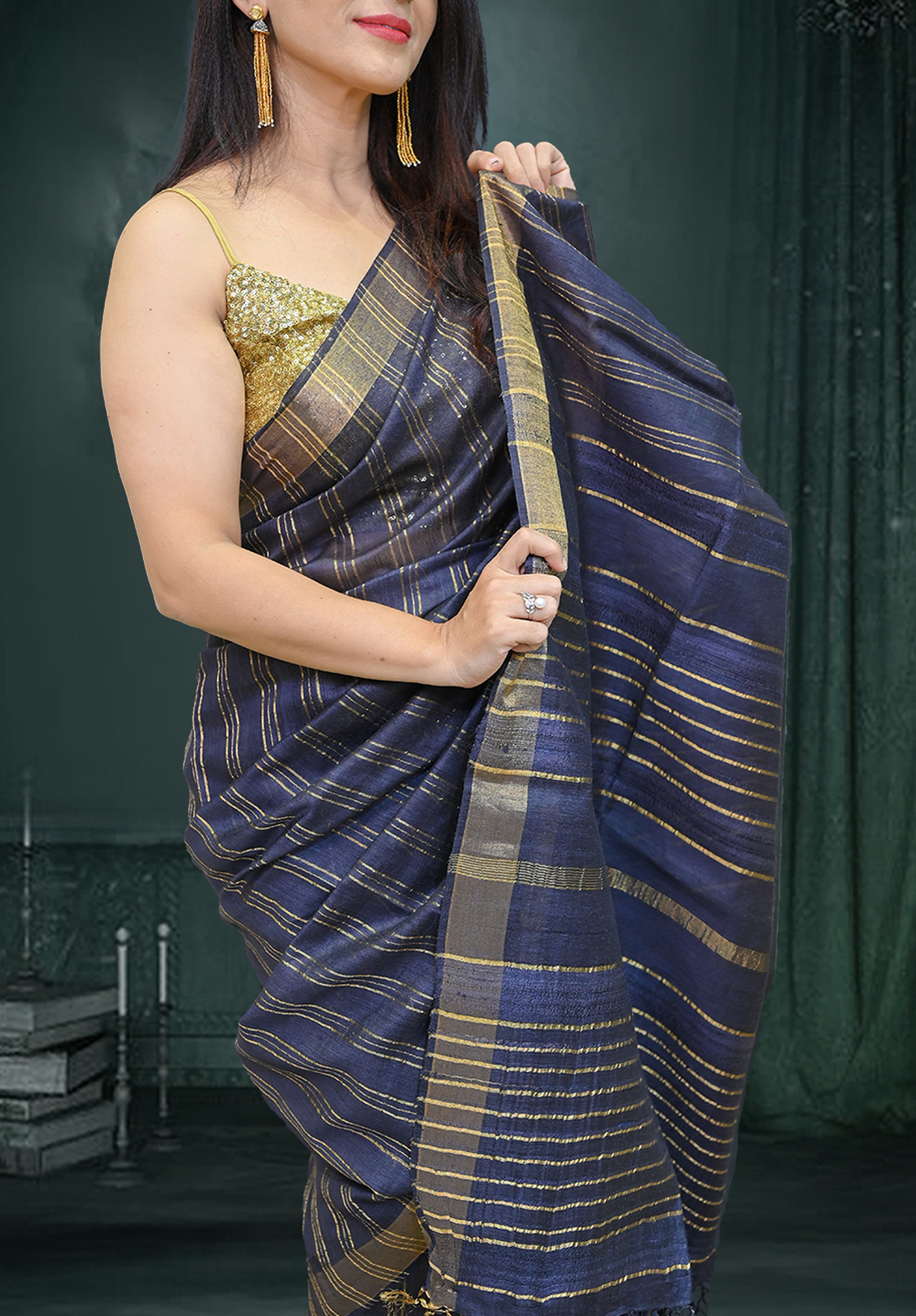 Pure silk Saree With Blouse Piece – Dark Blue