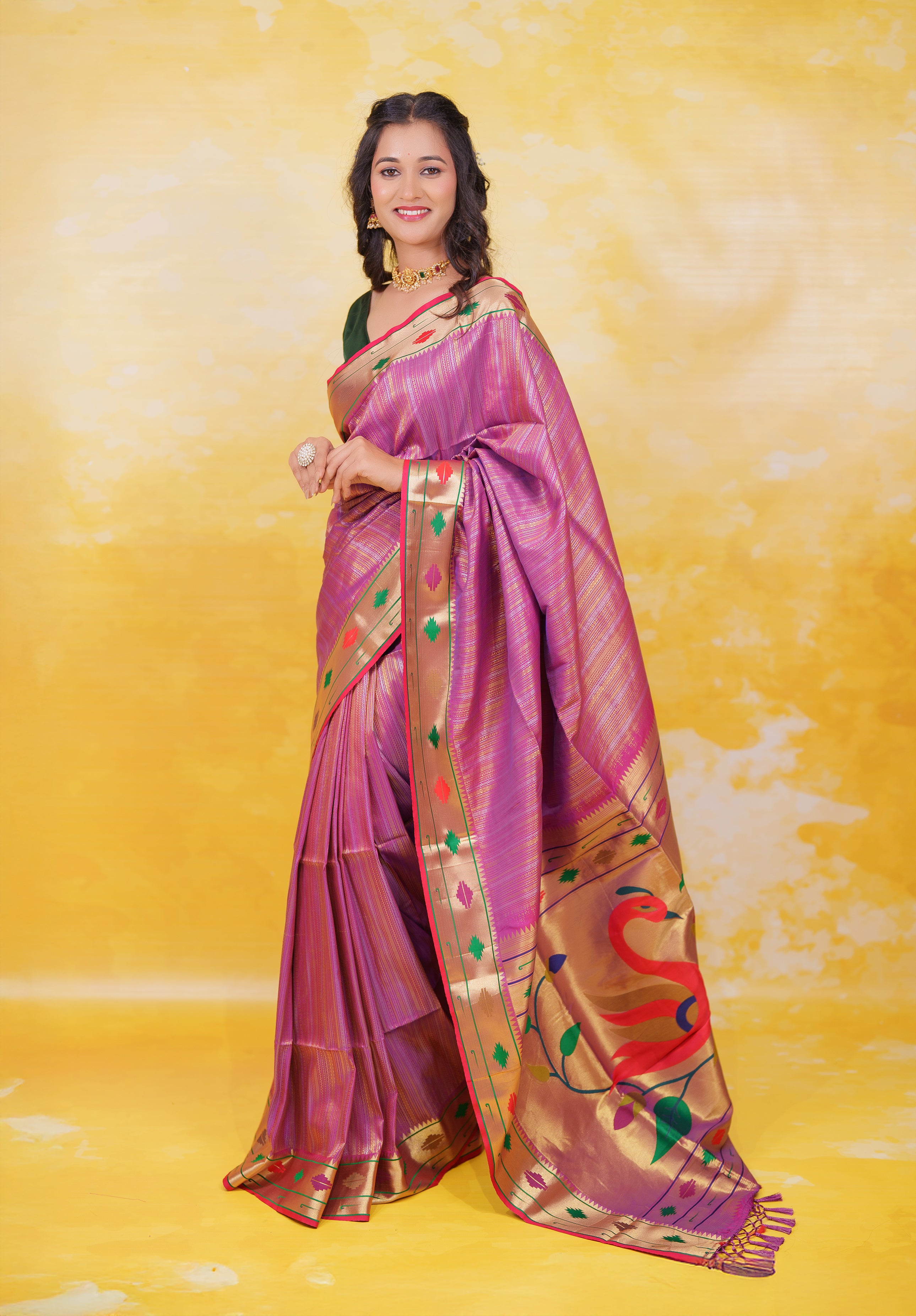 Women's Woven Design Pure tissue Paithani Saree With Blouse Piece
