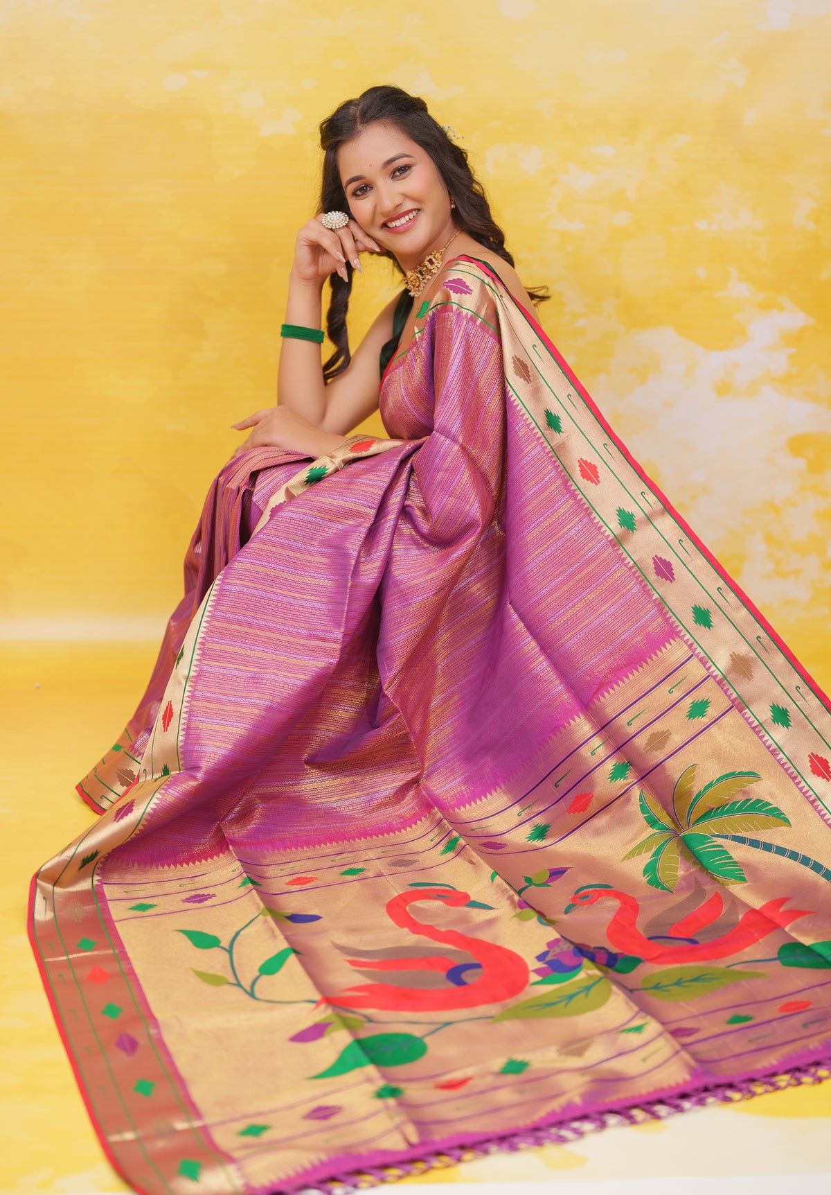Women's Woven Design Pure tissue Paithani Saree With Blouse Piece